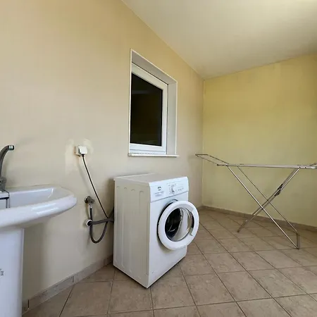 Katerina Seaview Apartment
